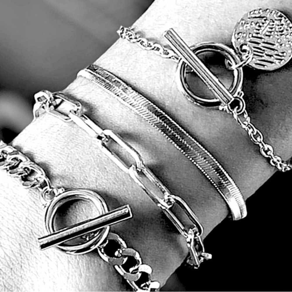 Nwt- Layered Bracelets silver Coin Set 4pcs bracelet